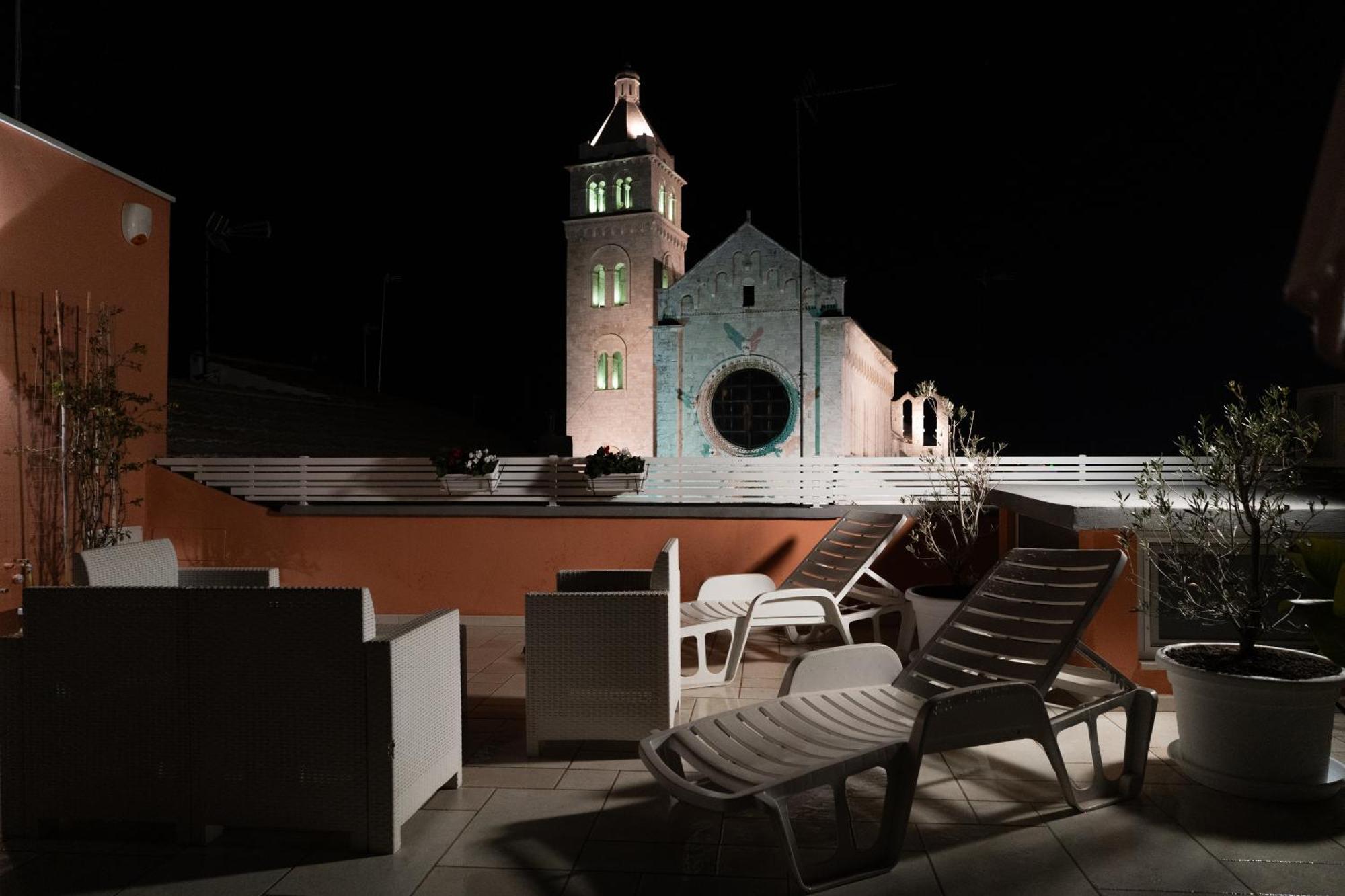 Duomo Guest House Barletta Kültér fotó